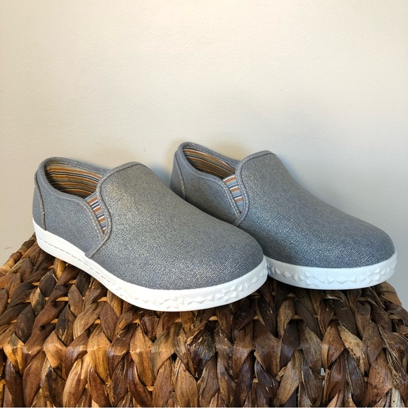 Muk Luks | Metallic Grey Blue Slip-on Flats | Size 9 - Picture 2 of 11